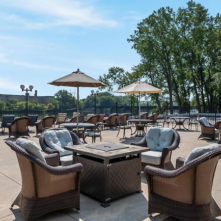 Radisson Hotel Grand Rapids Riverfront Dış mekan fotoğraf