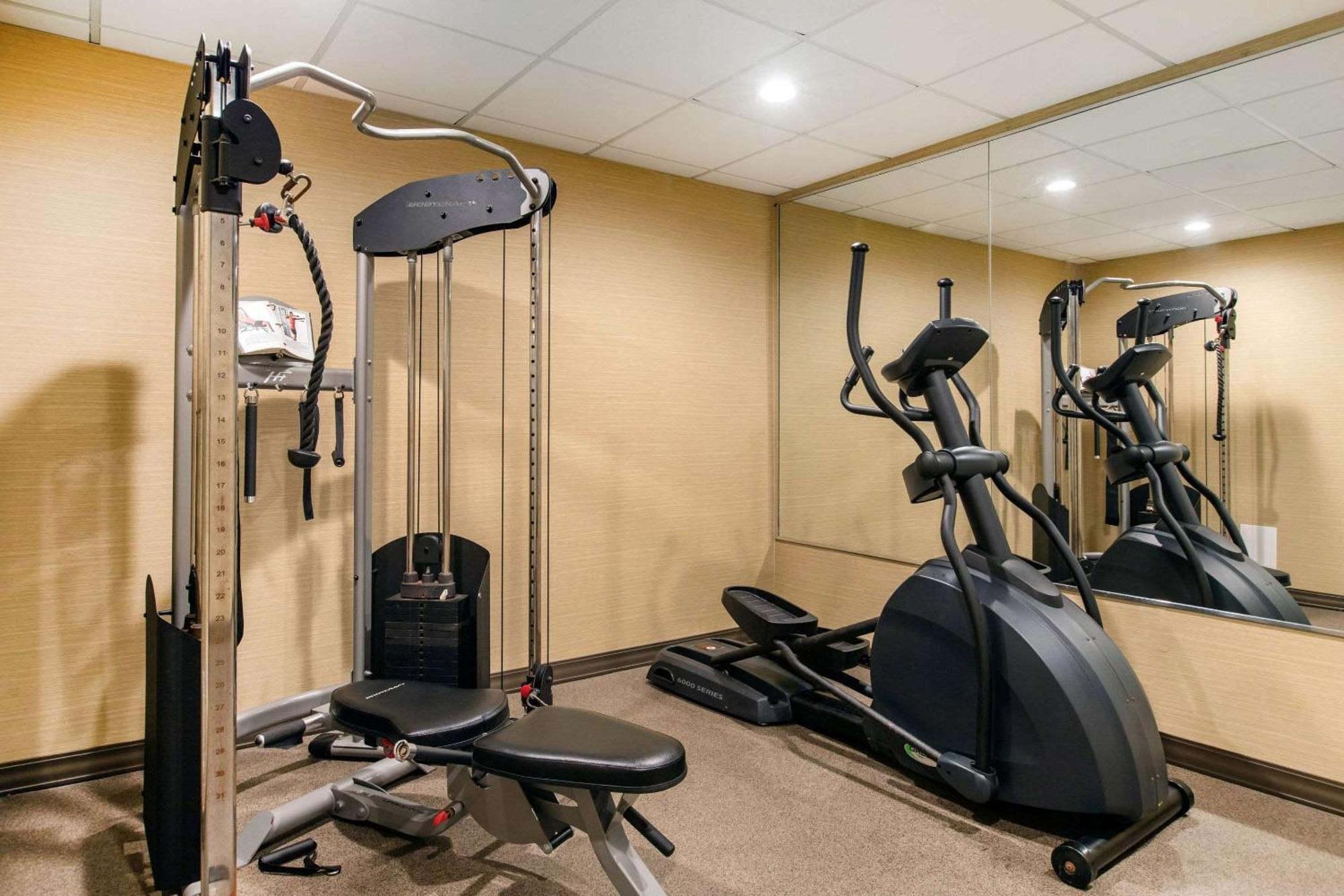 Radisson Hotel Grand Rapids Riverfront Dış mekan fotoğraf