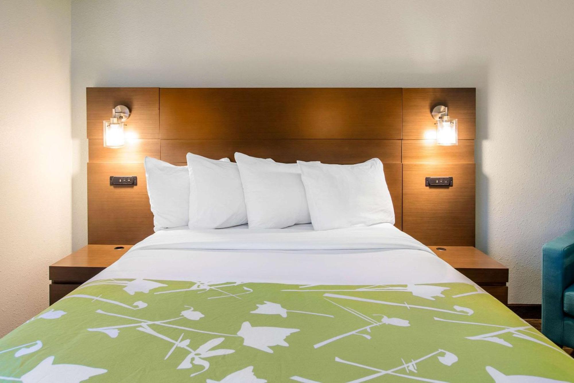 Radisson Hotel Grand Rapids Riverfront Dış mekan fotoğraf