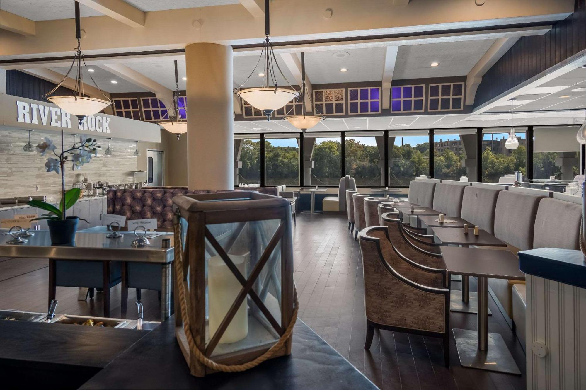 Radisson Hotel Grand Rapids Riverfront Dış mekan fotoğraf