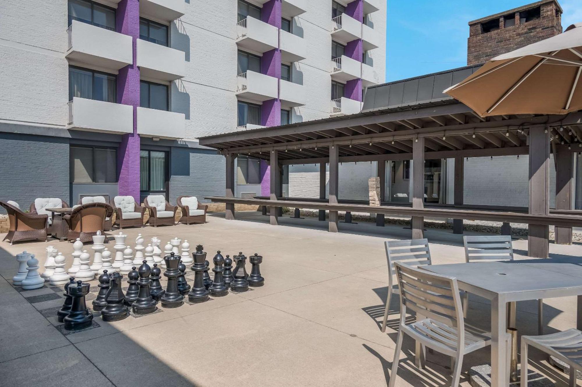 Radisson Hotel Grand Rapids Riverfront Dış mekan fotoğraf
