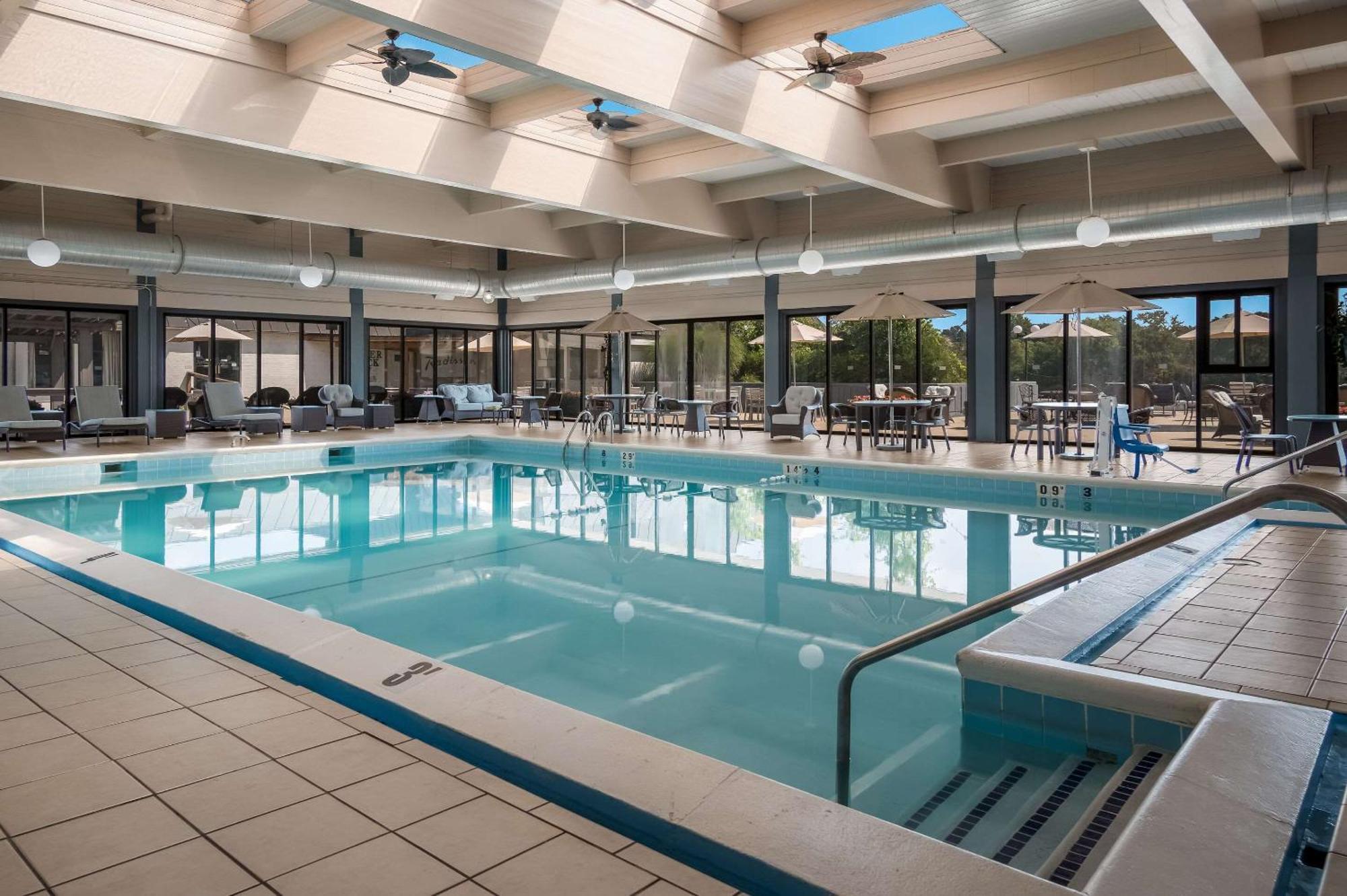 Radisson Hotel Grand Rapids Riverfront Dış mekan fotoğraf
