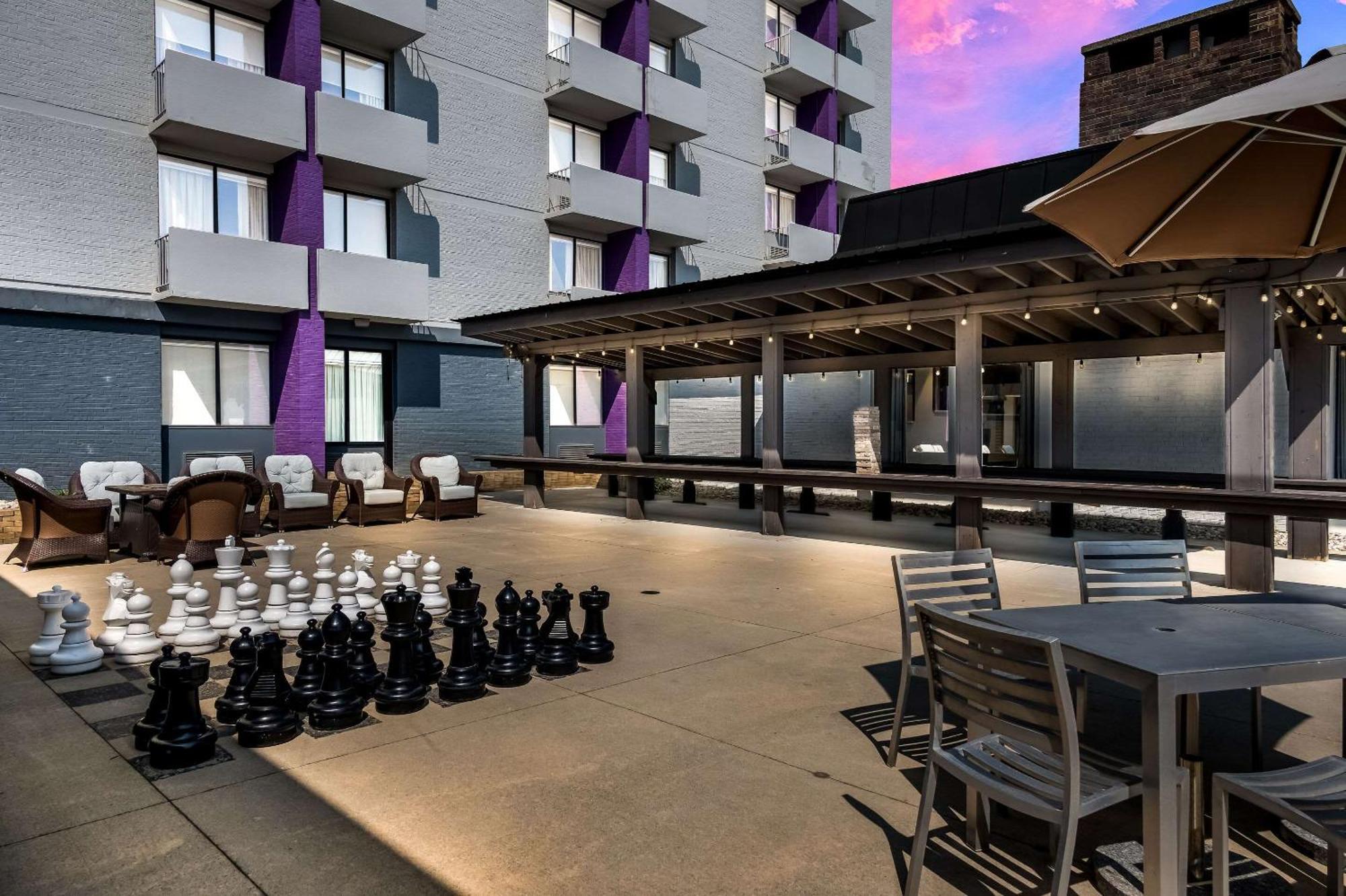 Radisson Hotel Grand Rapids Riverfront Dış mekan fotoğraf