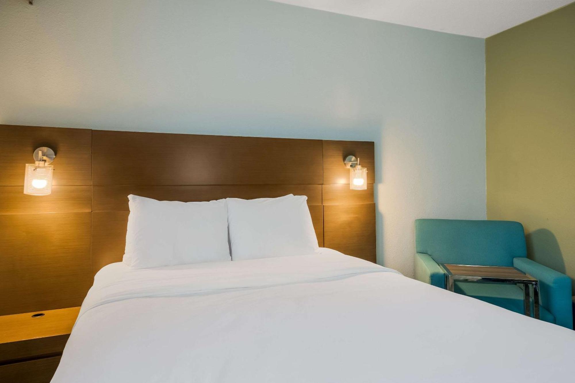 Radisson Hotel Grand Rapids Riverfront Dış mekan fotoğraf