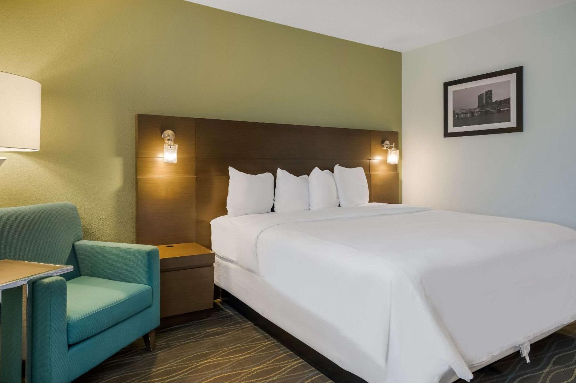 Radisson Hotel Grand Rapids Riverfront Dış mekan fotoğraf