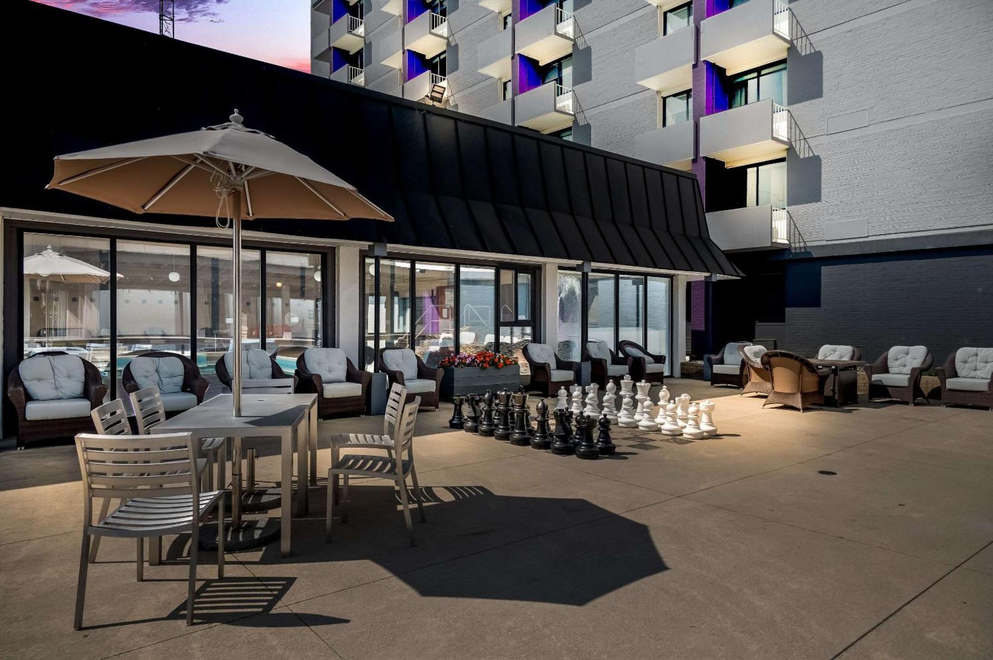 Radisson Hotel Grand Rapids Riverfront Dış mekan fotoğraf