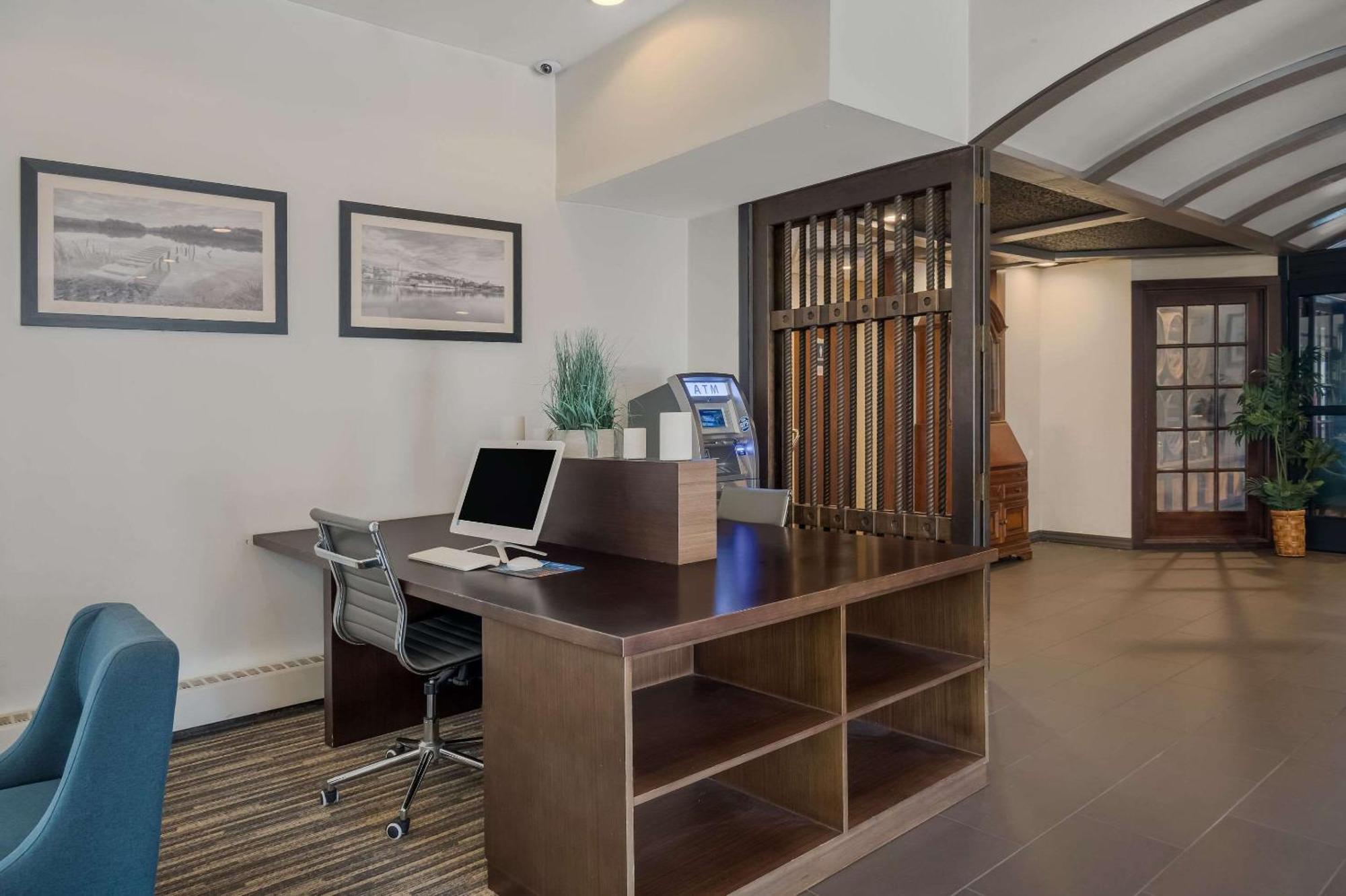 Radisson Hotel Grand Rapids Riverfront Dış mekan fotoğraf